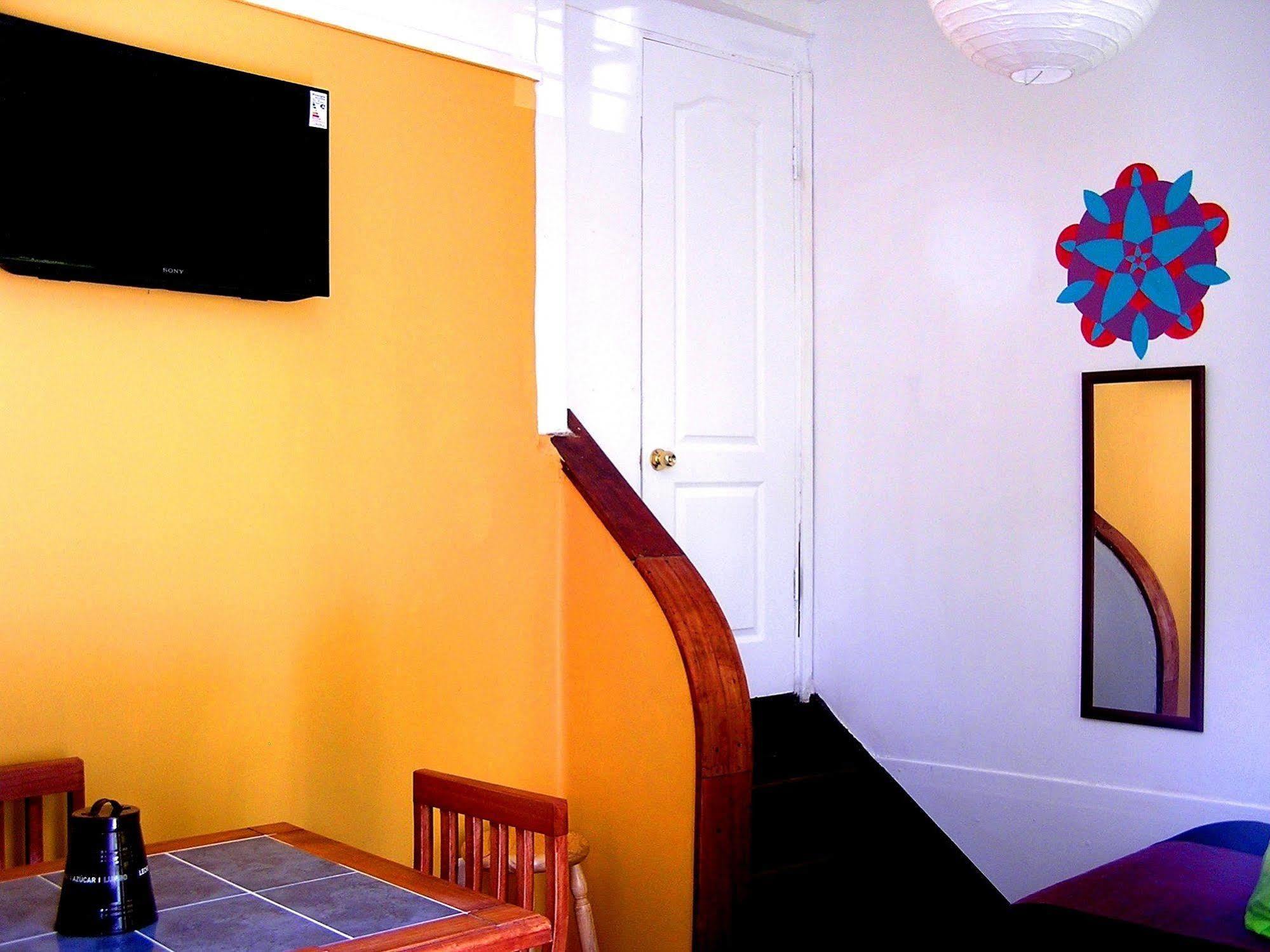Hostal Casa Verde Limon Valparaiso Exterior photo