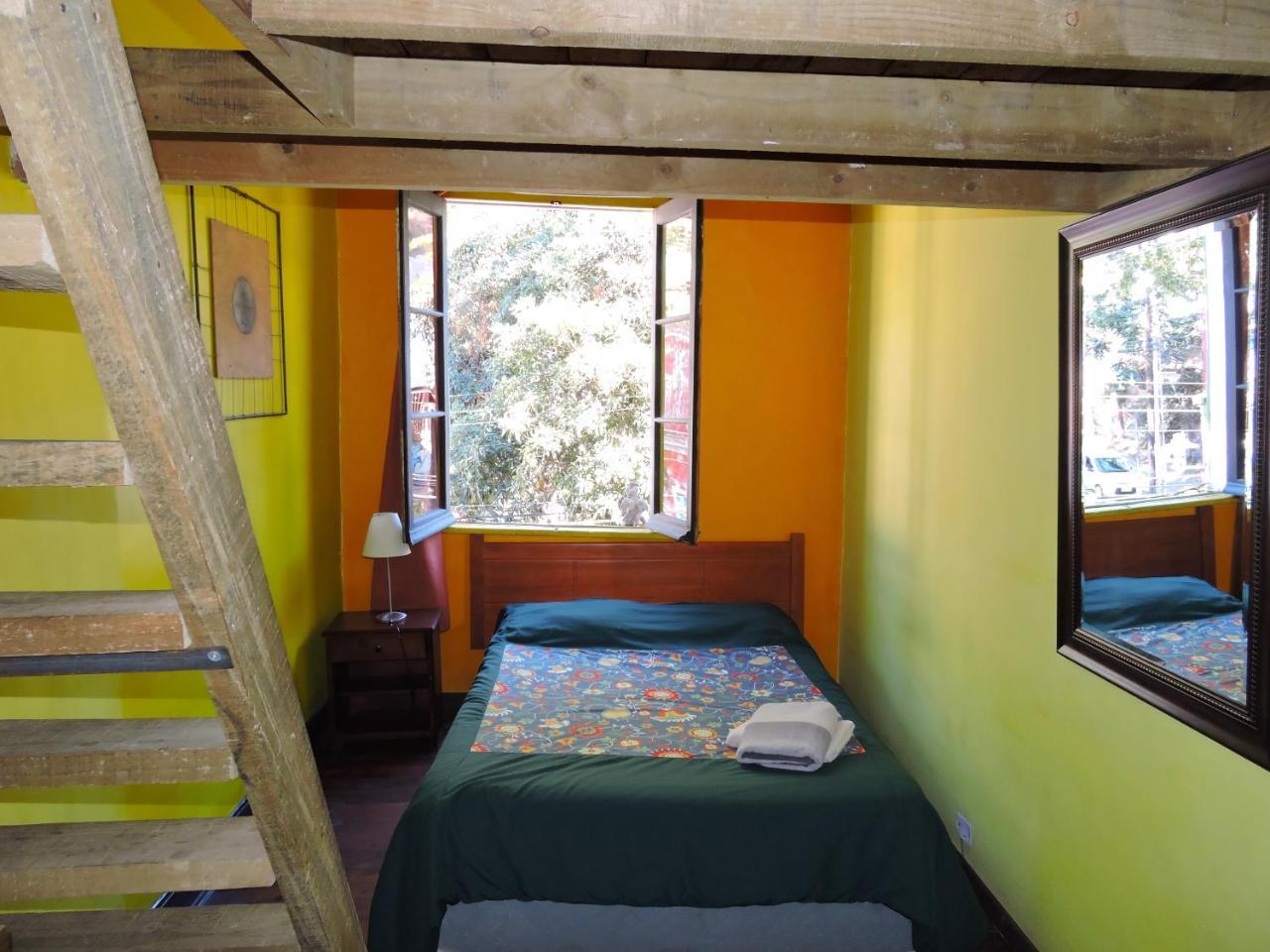 Hostal Casa Verde Limon Valparaiso Exterior photo